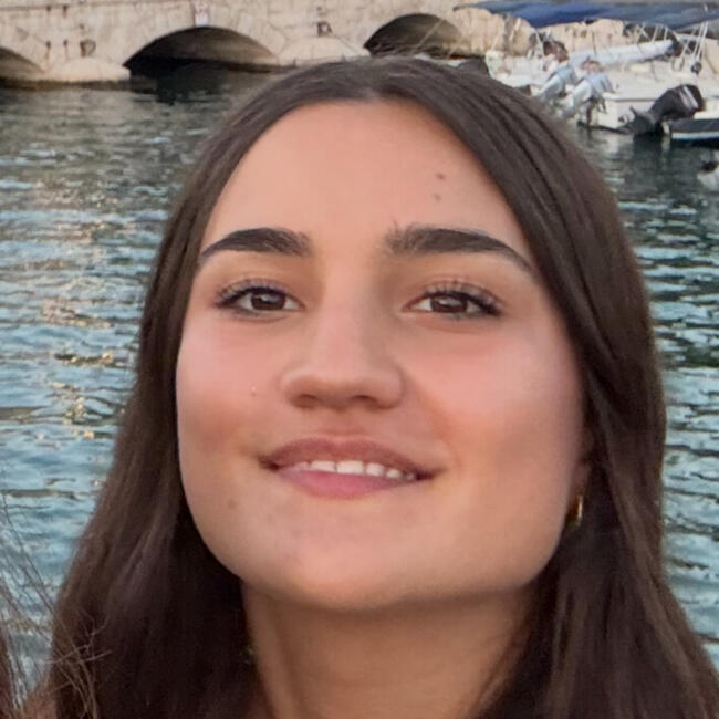 Babysitter in Palma: Maria