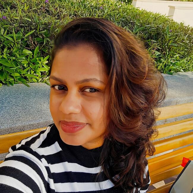 جليسة أطفال في الدوحة: Dinusha
