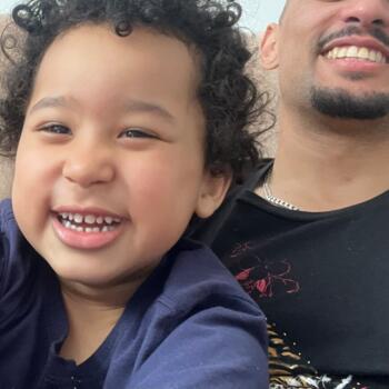 Babysitting job in Melbourne: babysitting job Larbi