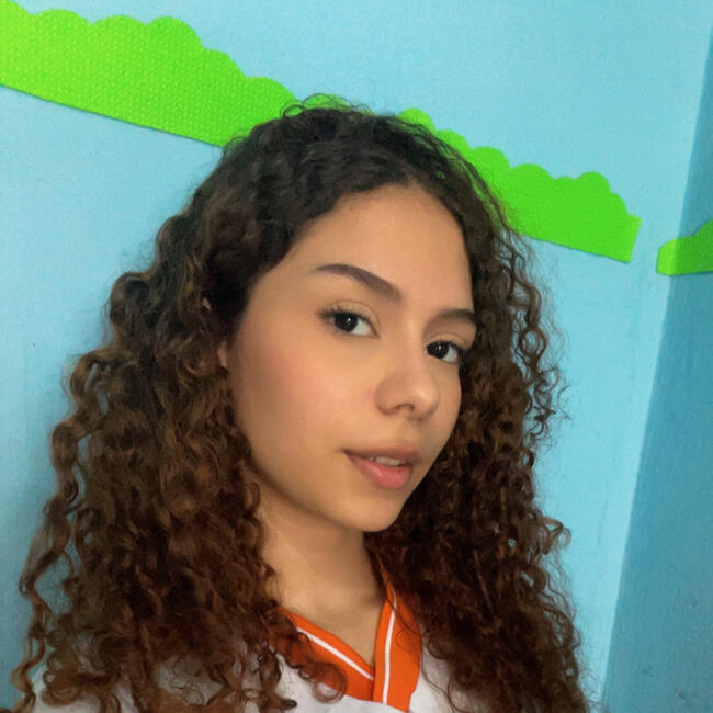 Babysitter in Vitória de Santo Antão: Anna