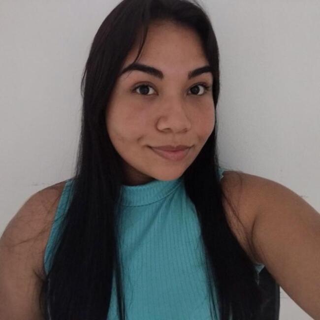 Babysitter in Fortaleza: Camile Vitória
