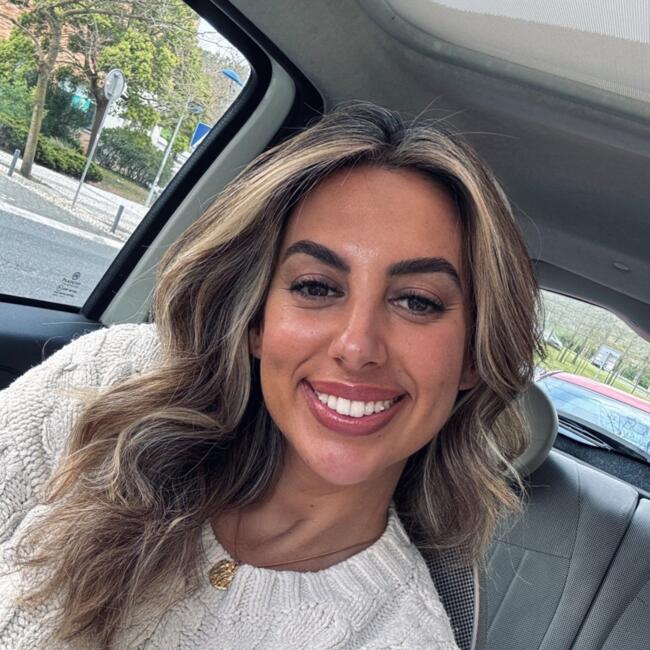 Babysitter in Cacém: Tânia