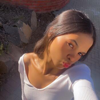 Babysitter in George: Robyn