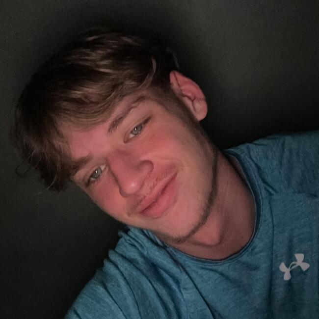 Babysitter in Tourcoing: Lylian