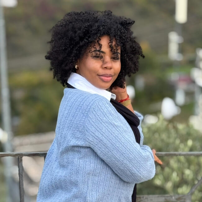 Babysitter a Pomezia: Aline