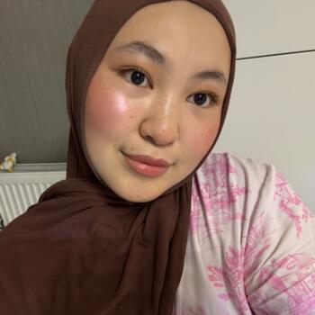 Babysitter in Istanbul: Galiya