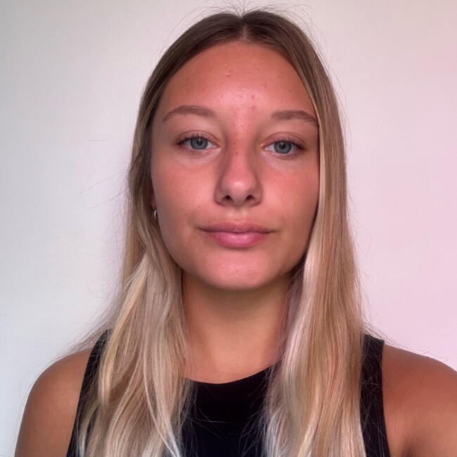 Babysitter in Buenos Aires: Mia