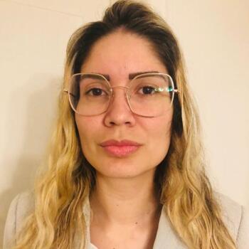 Nanny in Châtel-Saint-Denis: Lais