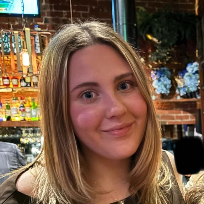 Babysitter in Darwin: Isabella