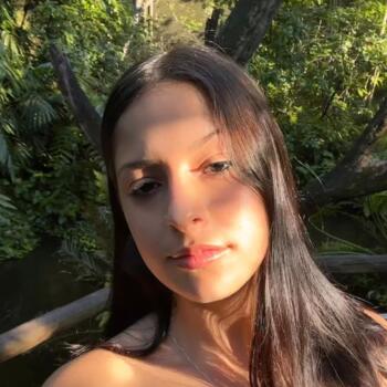 Babysitter in Foz do Iguaçu: Emilly
