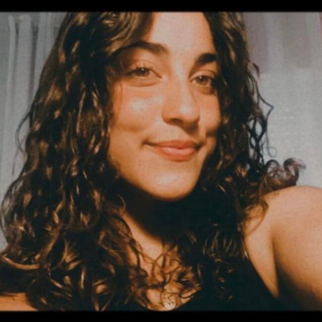 Babysitter in Setúbal: Maria clara