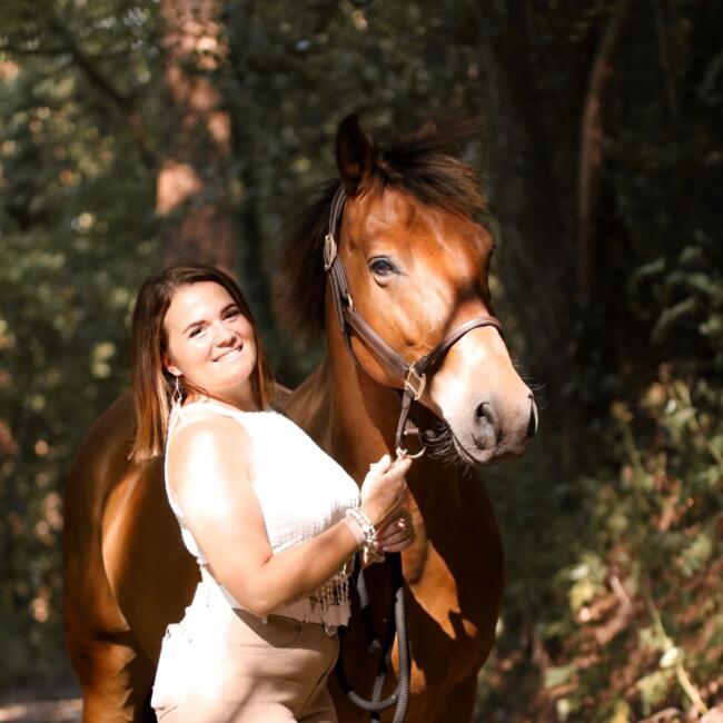 Babysitter in Ambilly: Lola