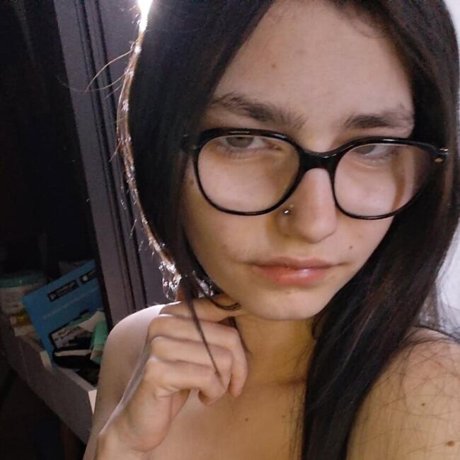 Babysitter in Soulitré: Thifanny