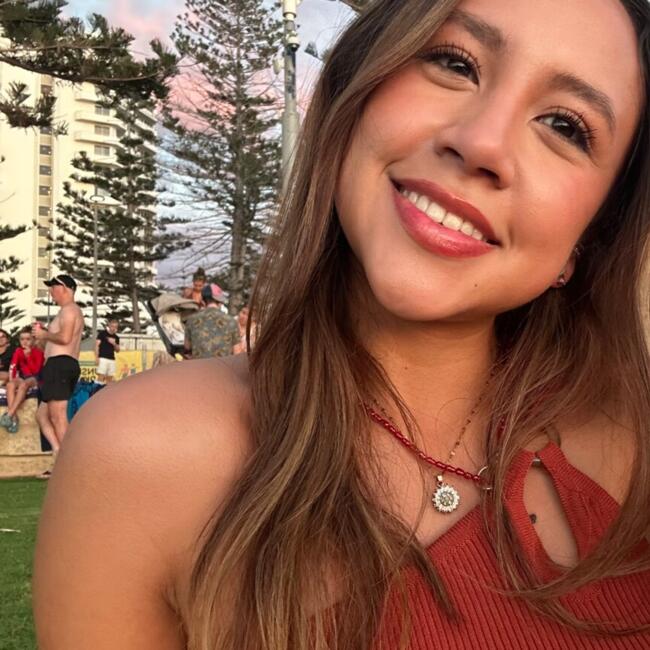Babysitter in Perth: Maria Alejandra