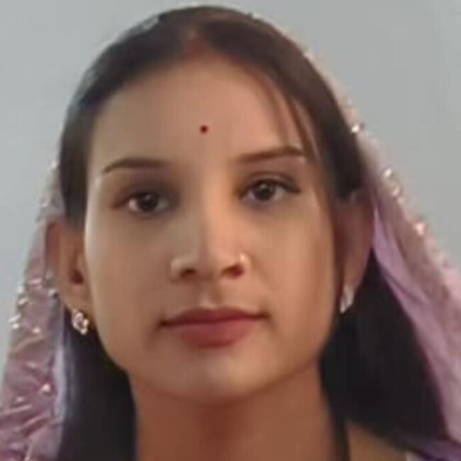 Babysitter in Indore: Monika