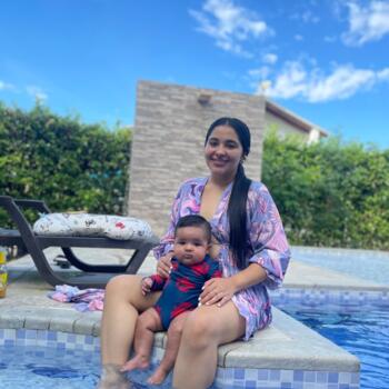 Babysitting job in Girardot City: babysitting job Manuela