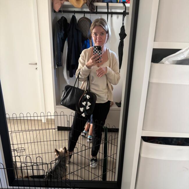 Poptávka hlídání dětí v Praha: Jana