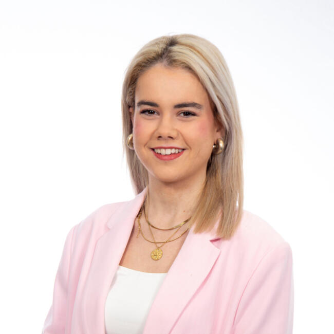 Babysitter in Jerez de la Frontera: Mía