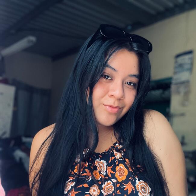 Babysitter in Seville: Lesly