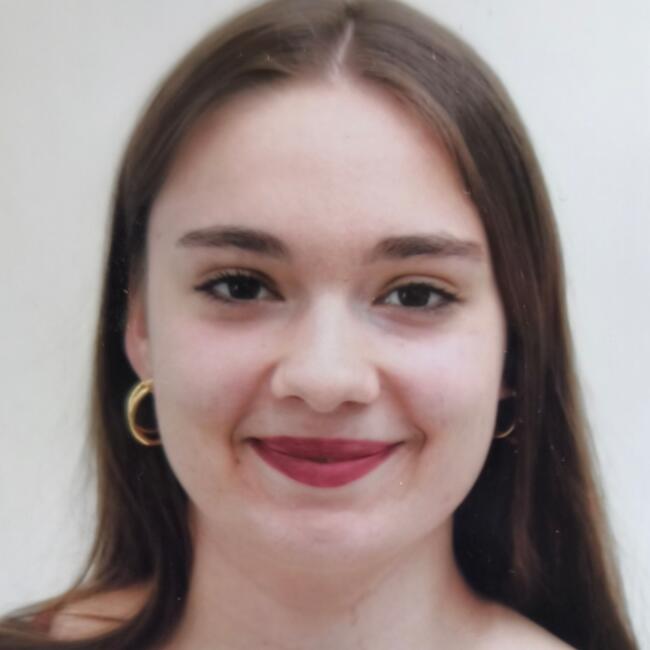 Babysitter in Sotillo de la Adrada: Nayara