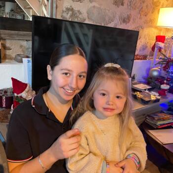 Babysitter in Brive-la-Gaillarde: Lou