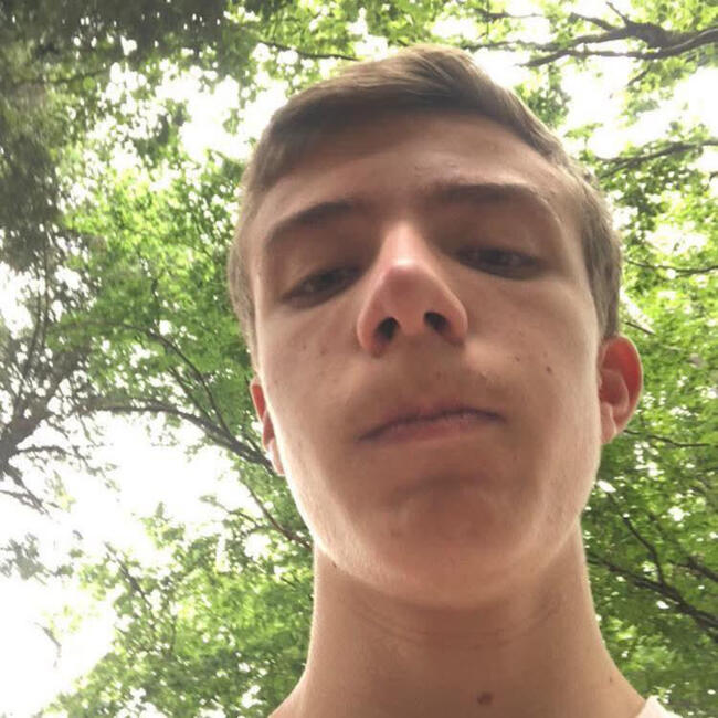 Babysitter in Anzin: Jessy