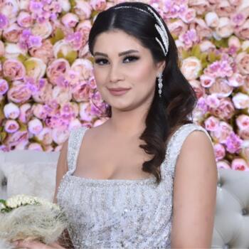 Trabajo para niñera en Laval: trabajo para niñera Nour