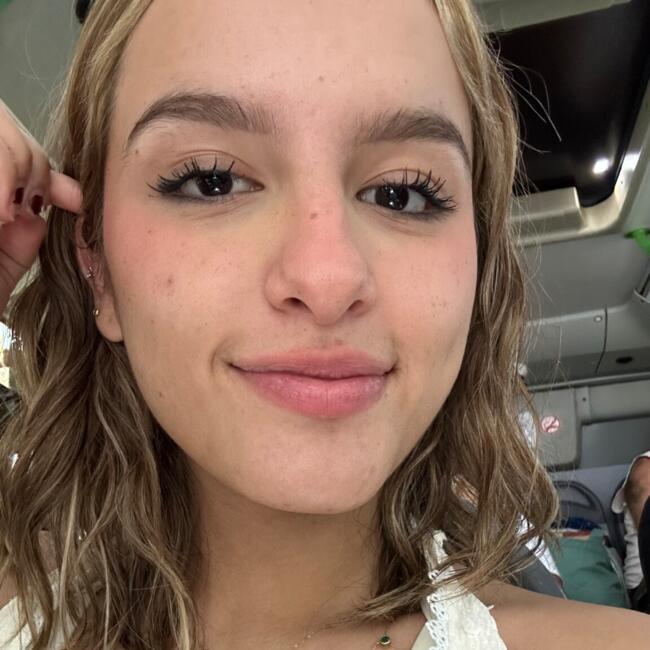 Babysitter in Homestead (Florida): Lia