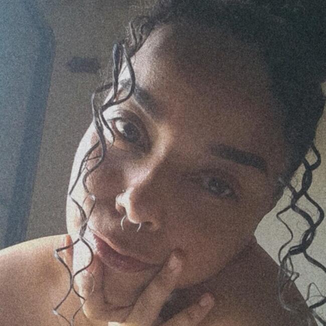 Babysitter in Votuporanga: Lauryana