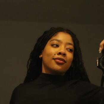 Babysitter in Porto: Ariel Cruz