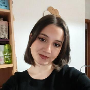 Niñera en Almería: Emma