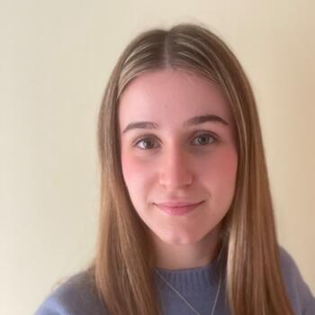 Babysitter in Badalona: Mireia