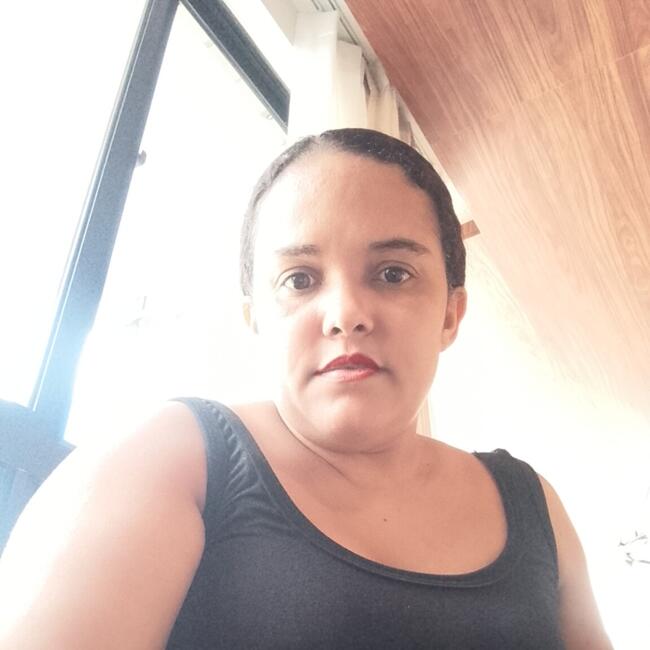 Babysitter in Fortaleza: Josiane