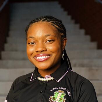 Babysitter in Hempstead (Texas): Loveisha