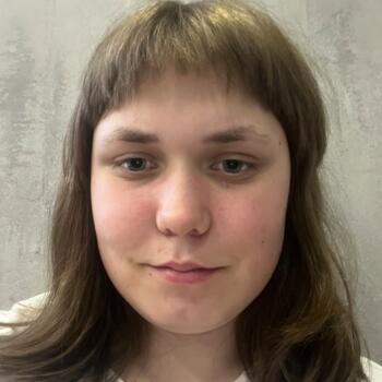 Barnevakt i Aure: Emma Angelica