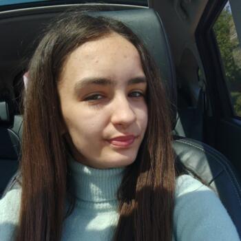 Babysitter in Boulogne-sur-Mer: Clara