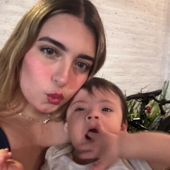 Babysitter Ciudad del Este: Thais