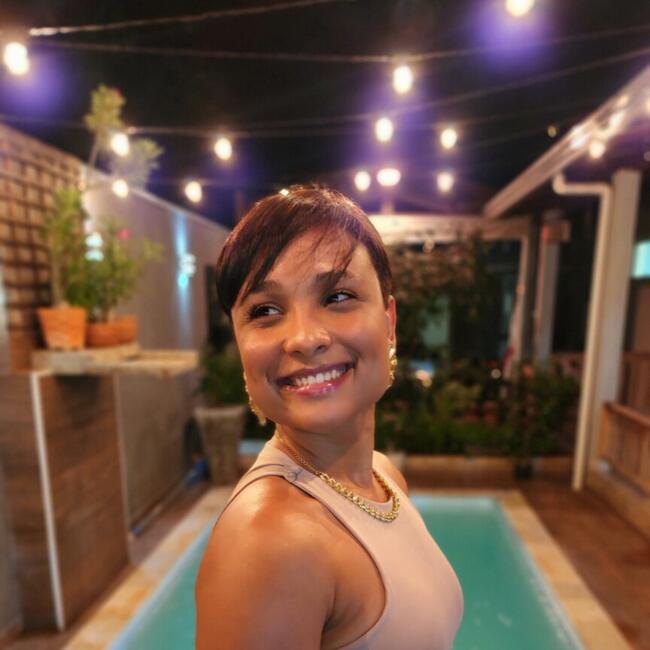 Babysitter in Araçatuba: Pamela