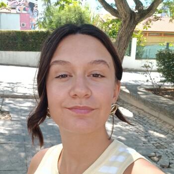 Babysitter in Cascais: Mariana