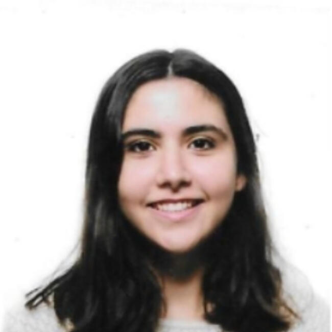 Babysitter in Loures: Madalena