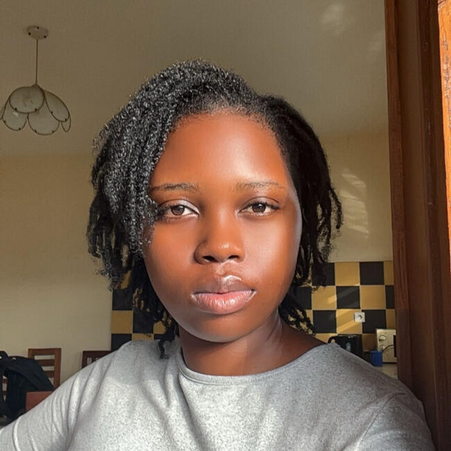 Babysitter in Lyon: Serena