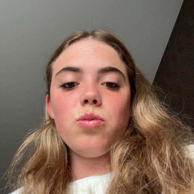 Babysitter in Deinze: Amélia