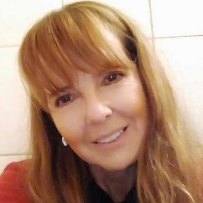 Babysitter in Chillán: Ximena Gazmuri Mimica