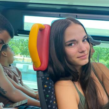 Babysitter in Nantes: Lana