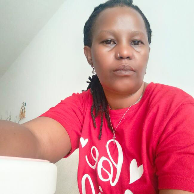 Larnaka bölgesinde bebek bakıcısı: Mary