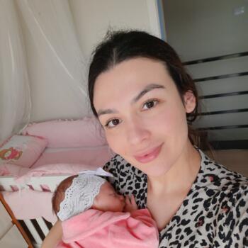 Emprego de babá em Ponta Grossa: emprego de babá Gabrielle