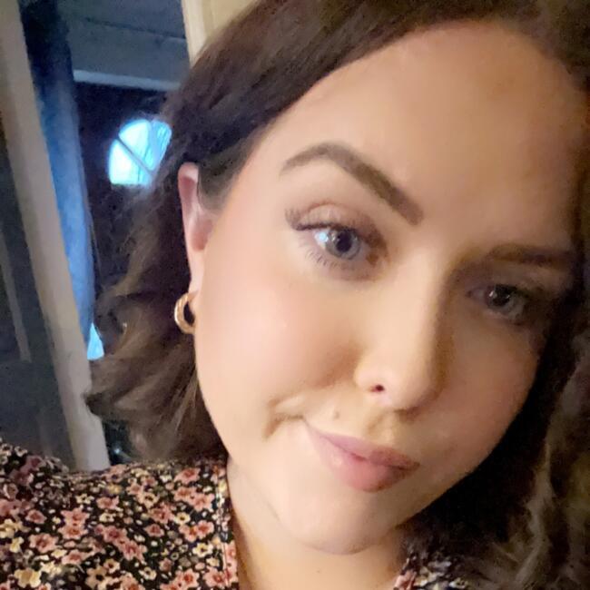 Babysitter in Longford: Niamh whelan