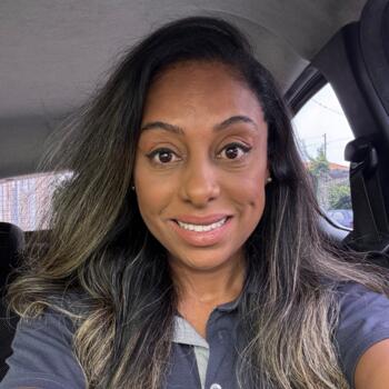 Babá Itaquaquecetuba: Dóris