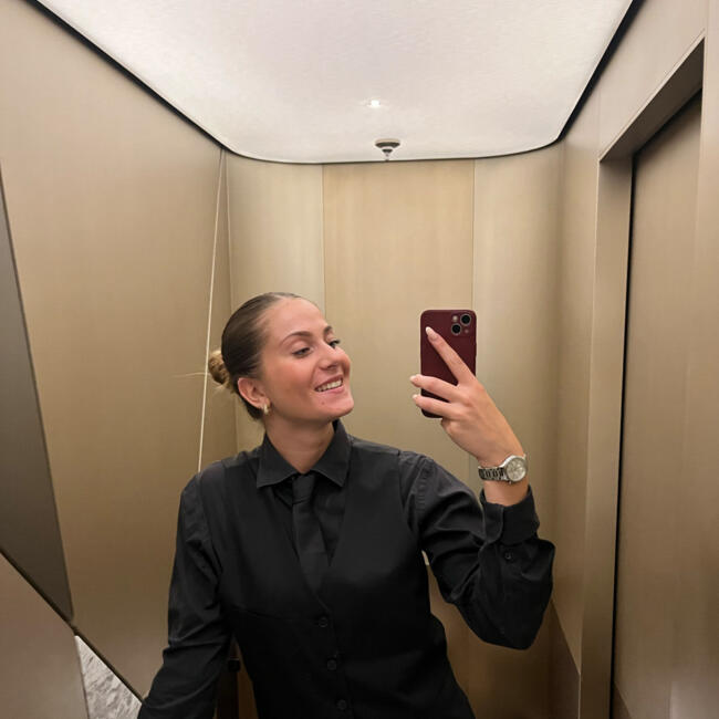 Babysitter in Saint-Cézaire-sur-Siagne: Luciana