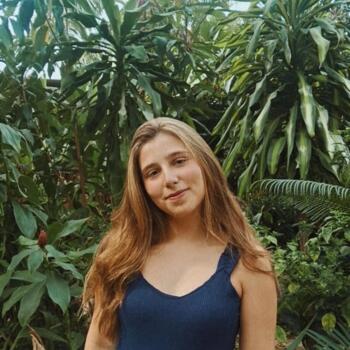 Babysitter Nova Iguaçu: Raissa